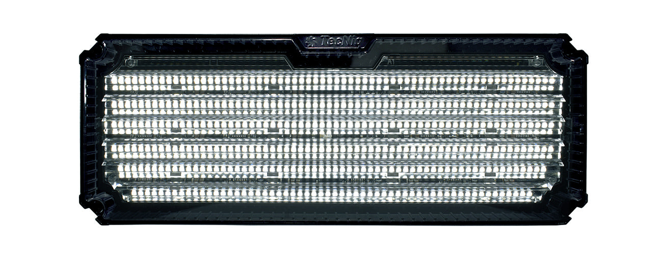 TecNiq E100 : High Intensity Scene Light