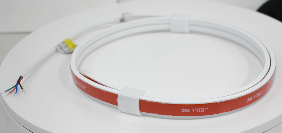 TecNiq E48 : Ultra Thin Diffuse Strip RGB Light