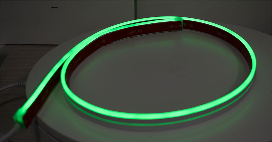 TecNiq E48 : Ultra Thin Diffuse Strip RGB Light